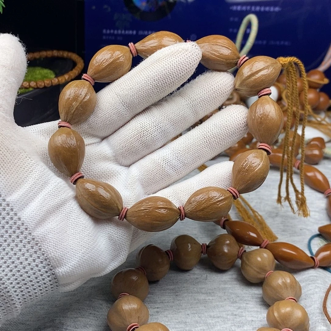 橄榄核手串/手链1526三面佛11颗