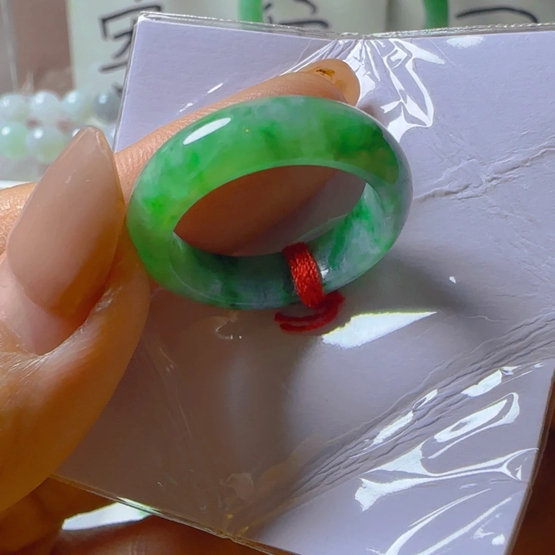 翡翠戒指未镶嵌翡翠280