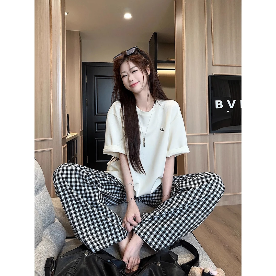 林木木小狗刺绣减龄圆领短袖T恤夏季洋气宽松休闲百搭白色上衣