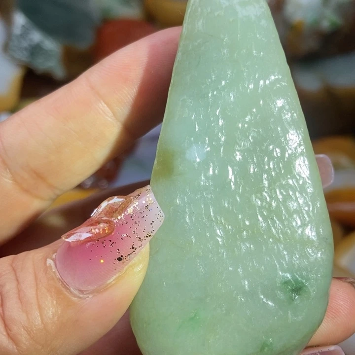 翡翠挂件未镶嵌缅甸