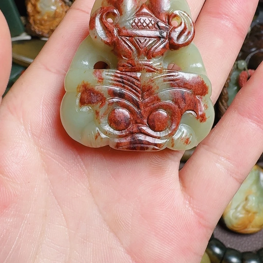 岫岩河磨玉（透闪石质玉）未镶嵌挂件