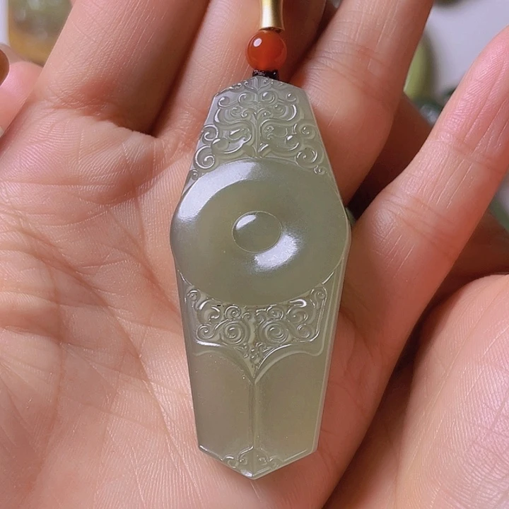 岫岩河磨玉（透闪石质玉）未镶嵌挂件