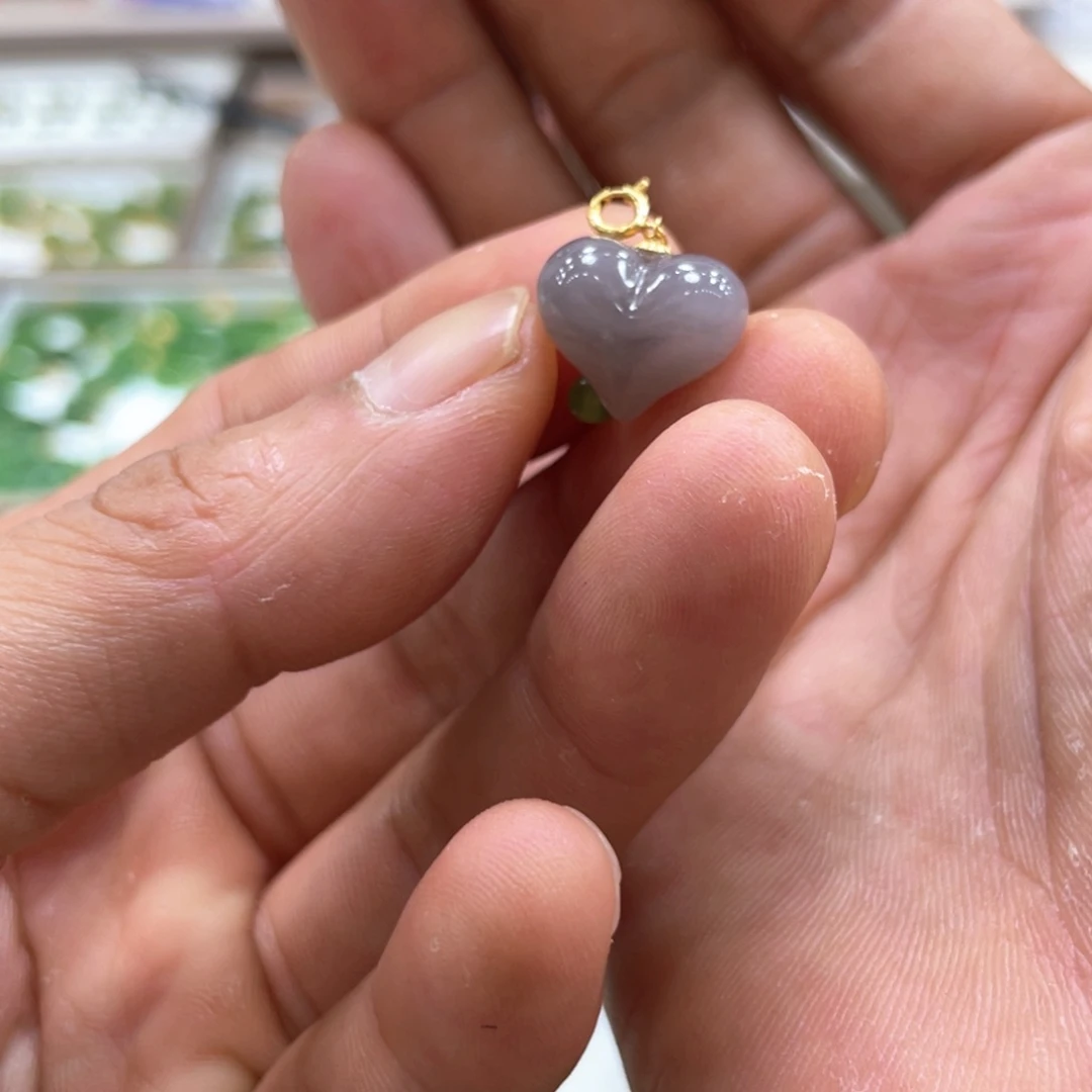和田玉18K金镶嵌颈饰