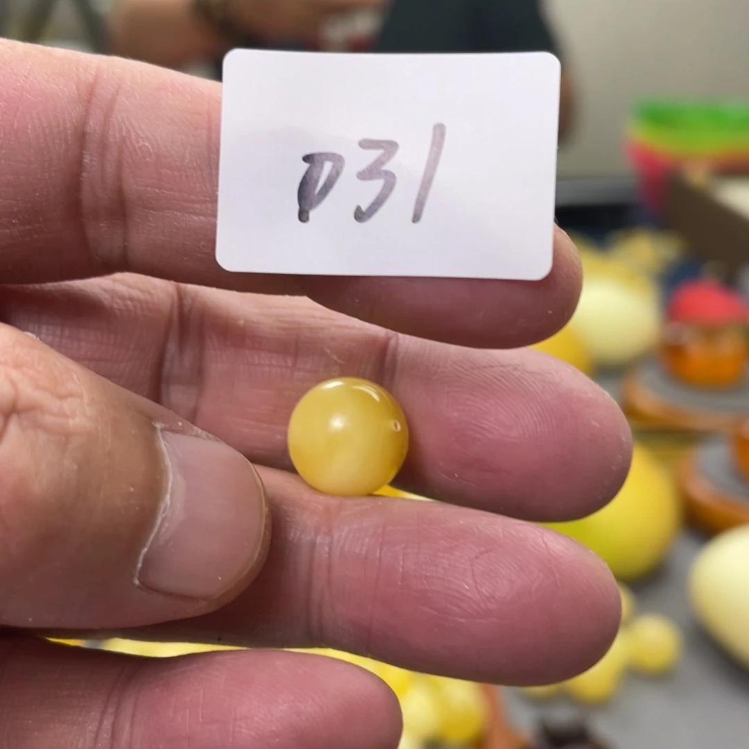 手链琥珀未镶嵌多样性发，发其中一件