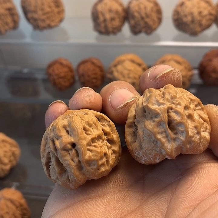 吊坠桃核37蛙…………