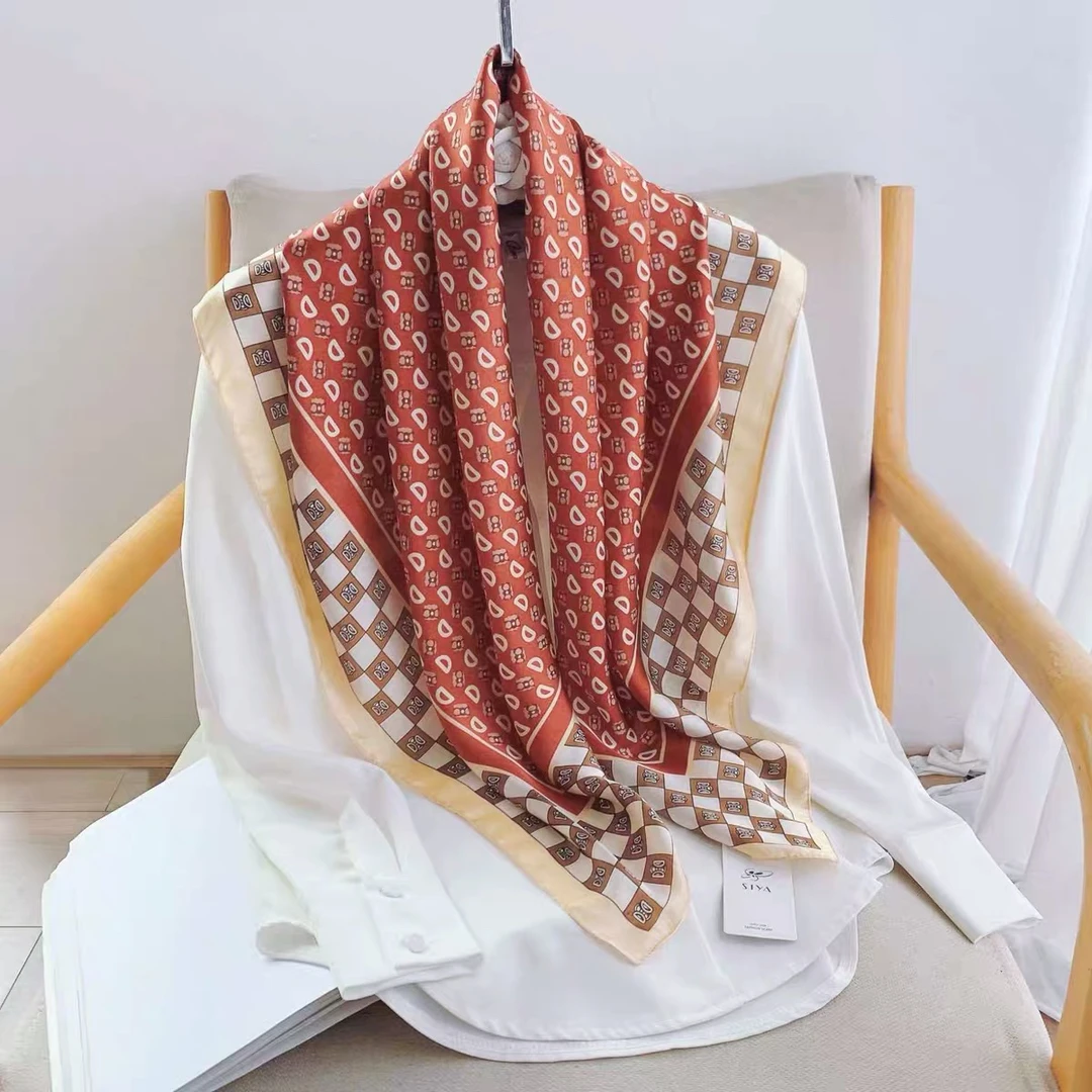 韩版百搭丝巾时尚洋气披肩围巾大方巾气质夏季薄款方巾时尚