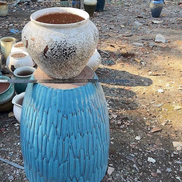 高度25厘米口径22厘米瑕疵