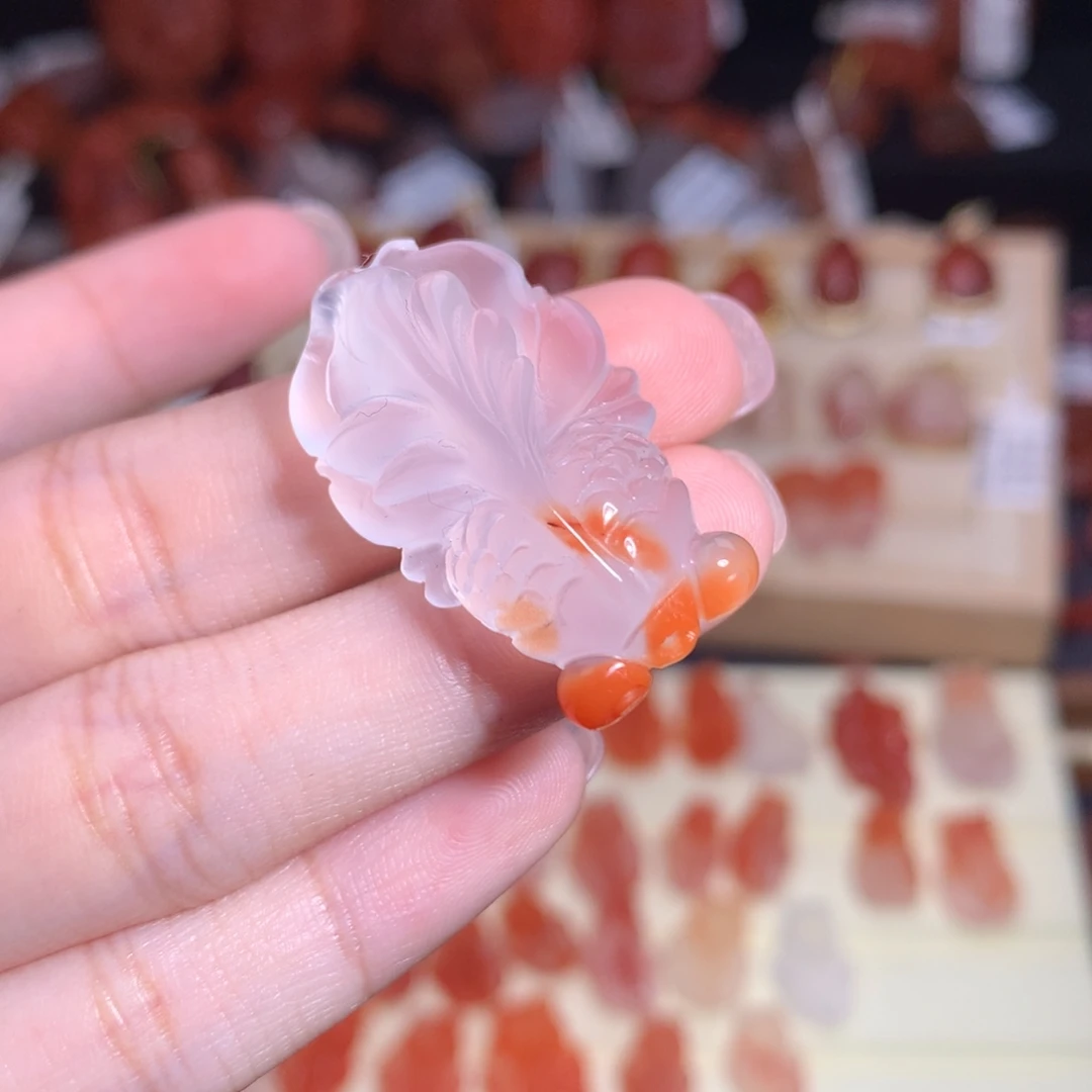 南红玛瑙未镶嵌珠宝半成品金鱼3