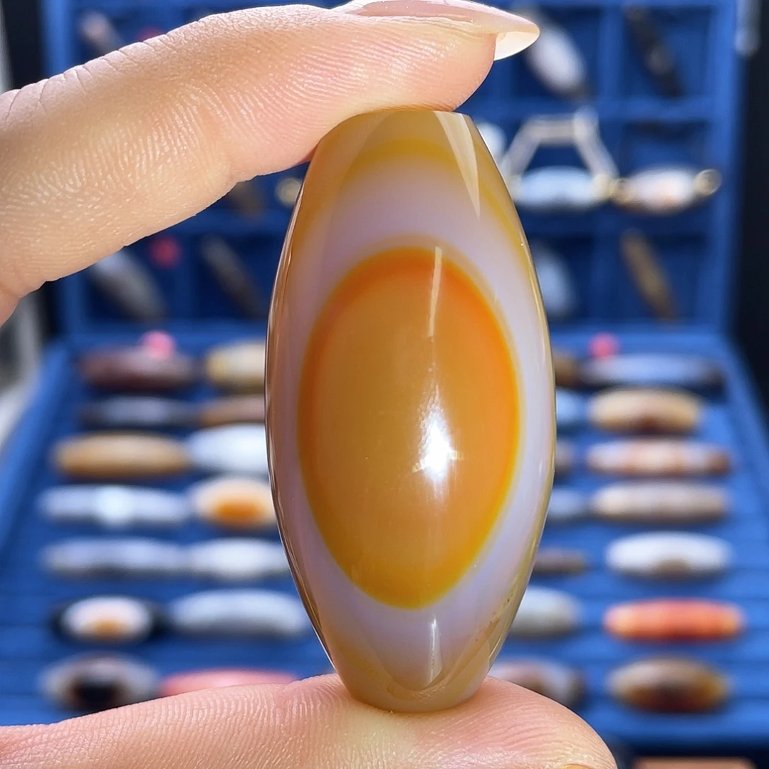 玛瑙/玉髓未镶嵌珠宝半成品