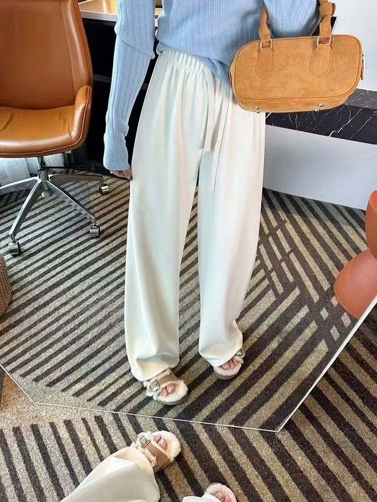 秋冬款高腰显瘦纯色直筒卫裤8851