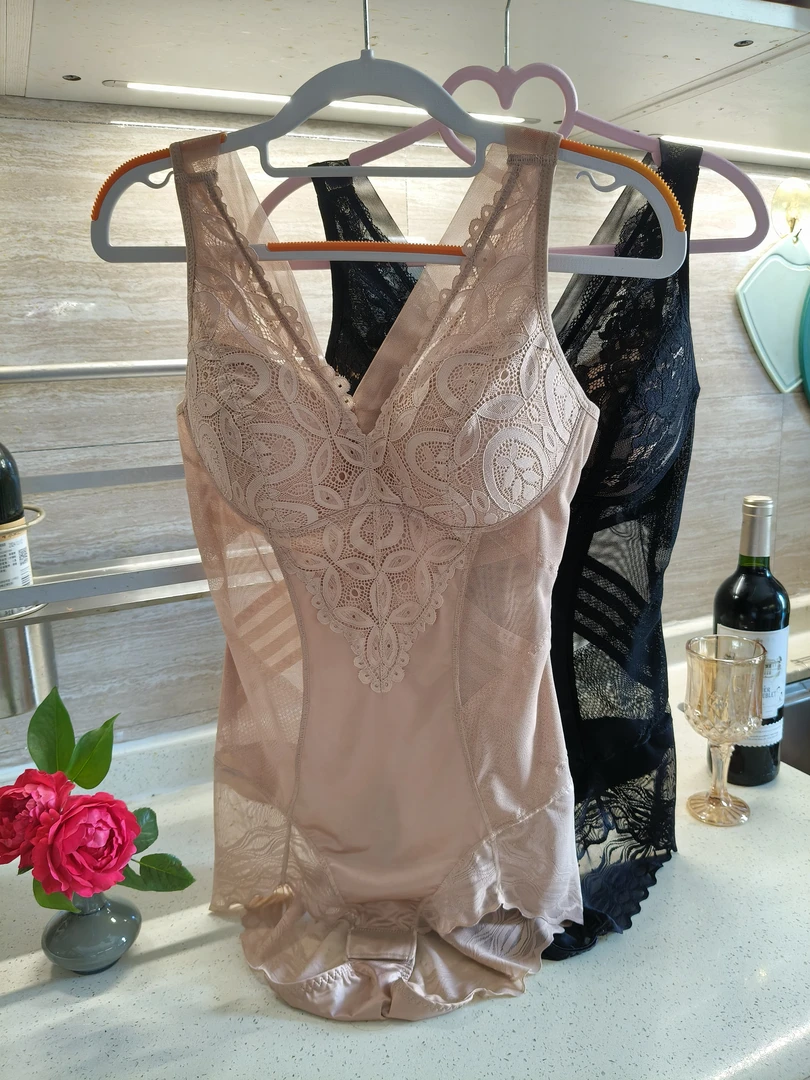 韩单薄款无痕性感带文胸薄杯显瘦收腹束腰提臀连体衣塑型内衣女