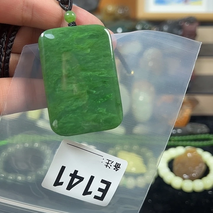 G***o和田玉未镶嵌颈饰