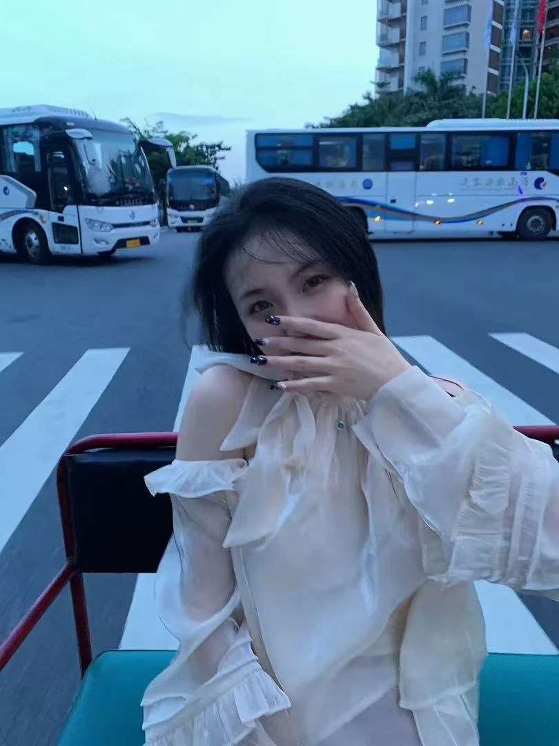 (900-999)柒贰叁轻奢服饰