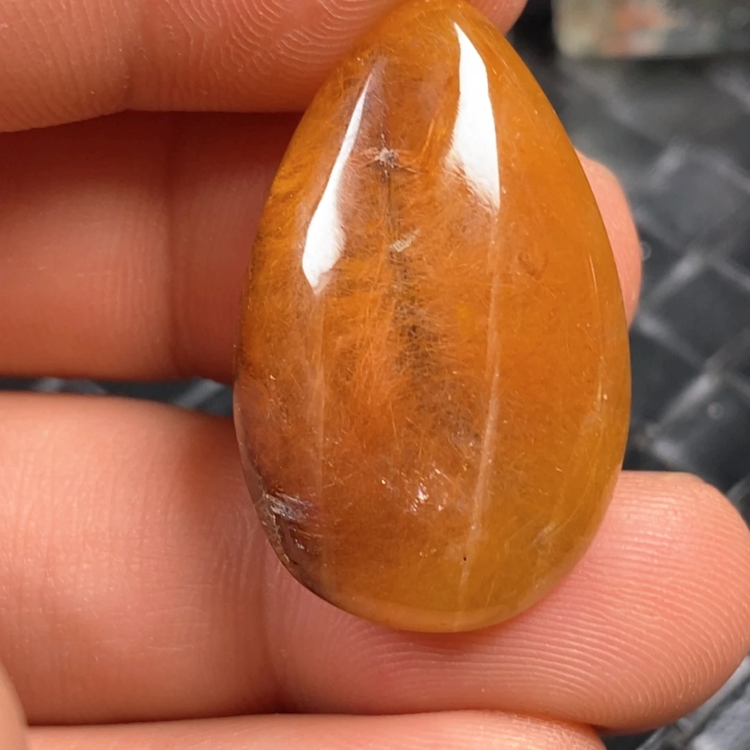 未镶嵌颈饰水晶水晶