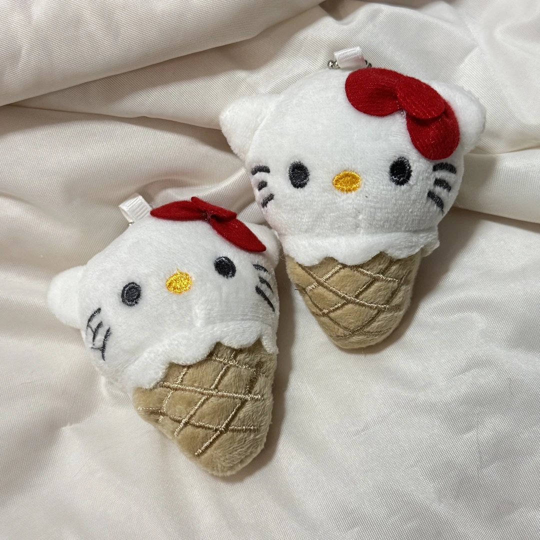 【果的kitty】福利款 冰淇淋小甜筒kitty包包挂件