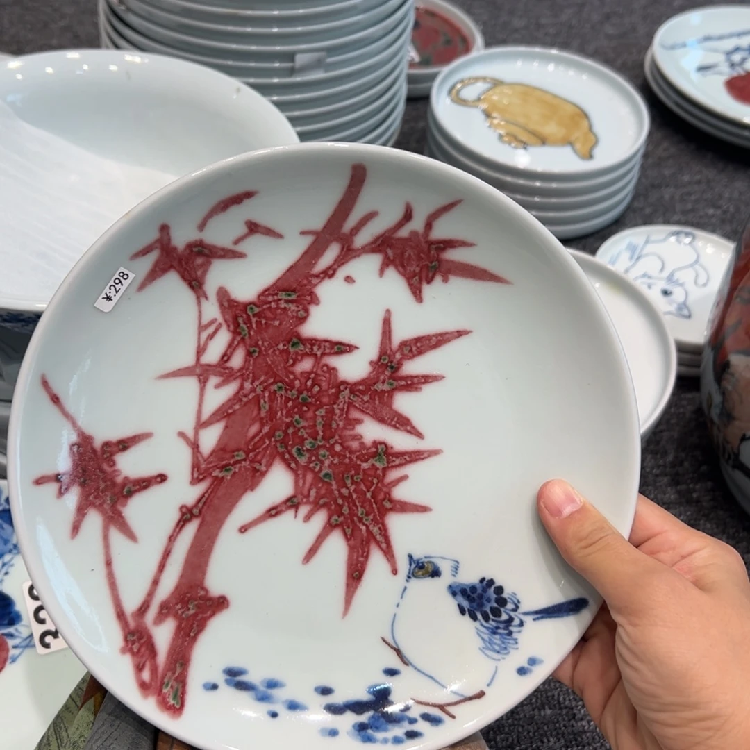隐隐约约与隐隐约约隐隐约约一样