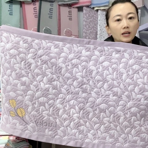 棉特价紫色小树叶