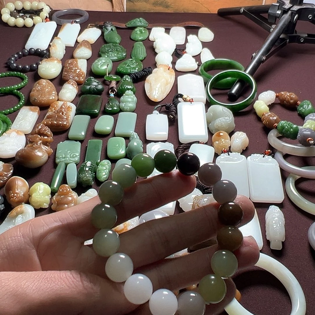 和田玉手串未镶嵌