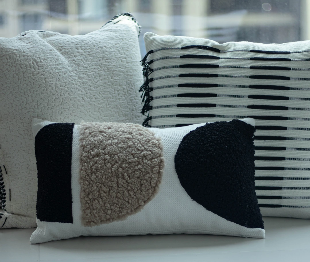 【现代诧寂风】黑白沙发方枕客厅民宿高级感抱枕腰枕（枕套含枕芯）