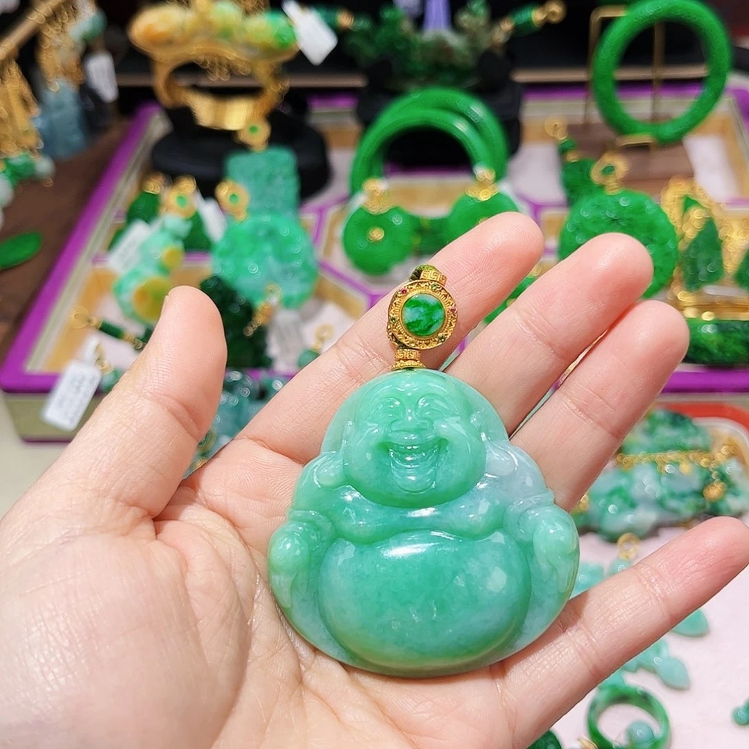 【闪购商品】翡翠吊坠(赠链)未镶嵌翡翠