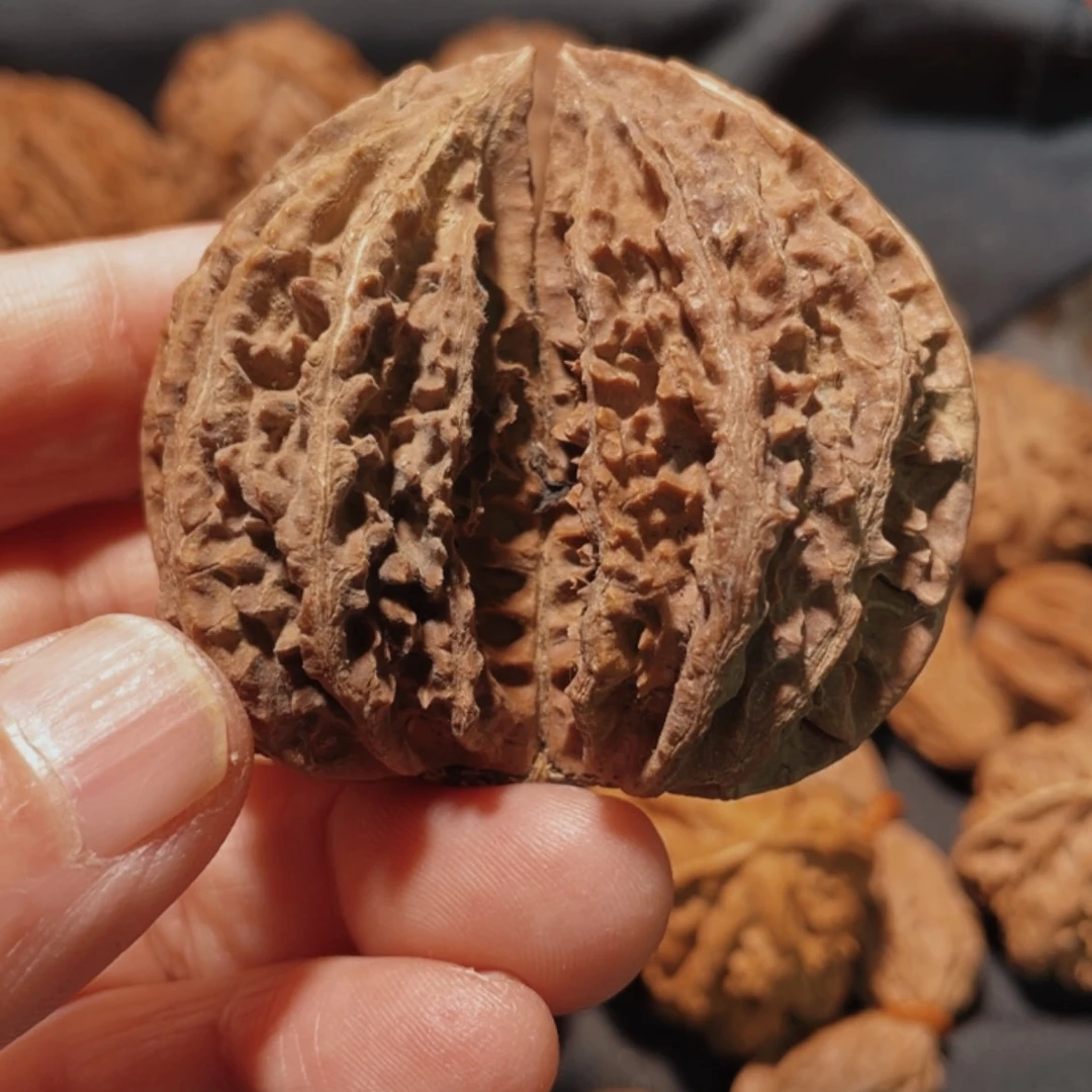 【闪购商品】把件文玩核桃用****0东北楸子36