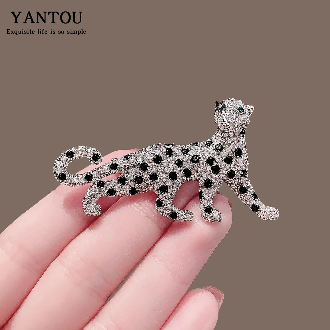 合金胸针 日韩时尚新款胸针镶嵌别针高端大气国风款百搭豹子配饰