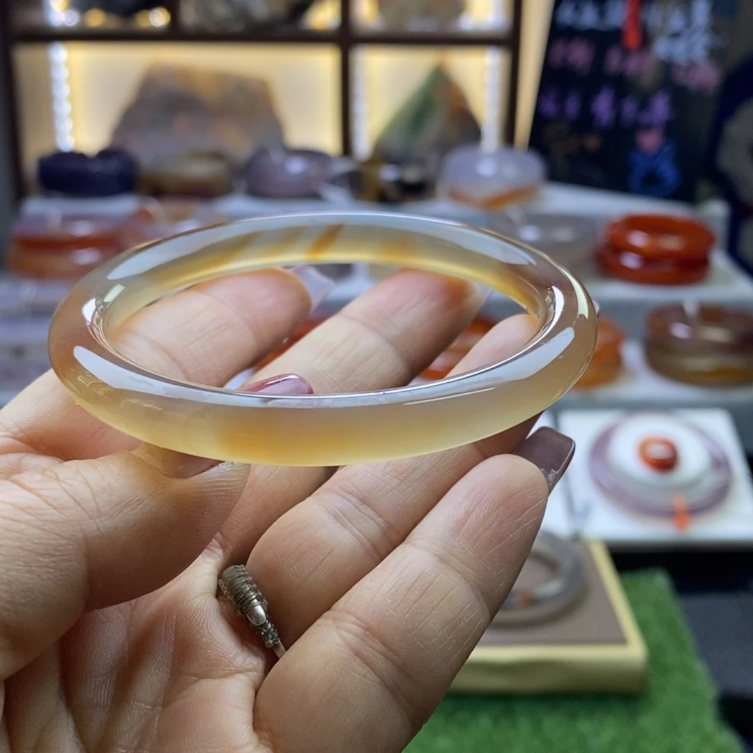 手镯玛瑙/玉髓未镶嵌