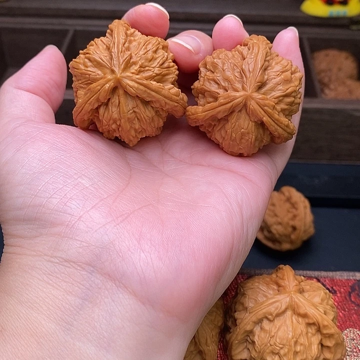 三***店把件文玩核桃白奔