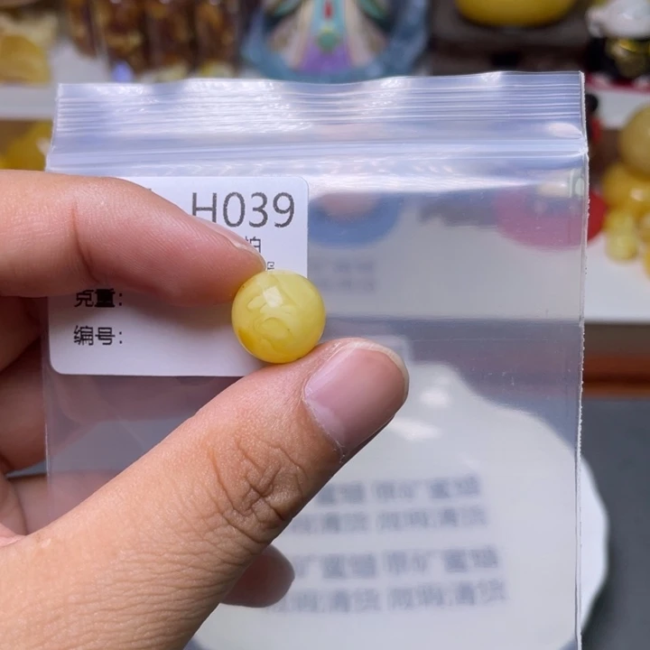 未镶嵌琥珀珠宝奇石?***?