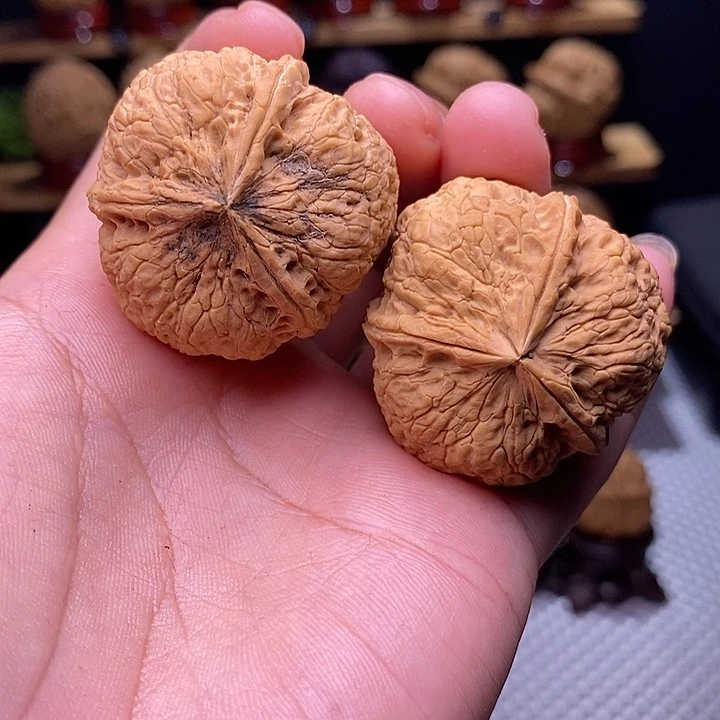 文玩核桃吊坠杂项三棱30