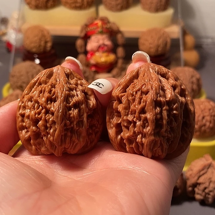 落***秋吊坠文玩核桃40虎头王