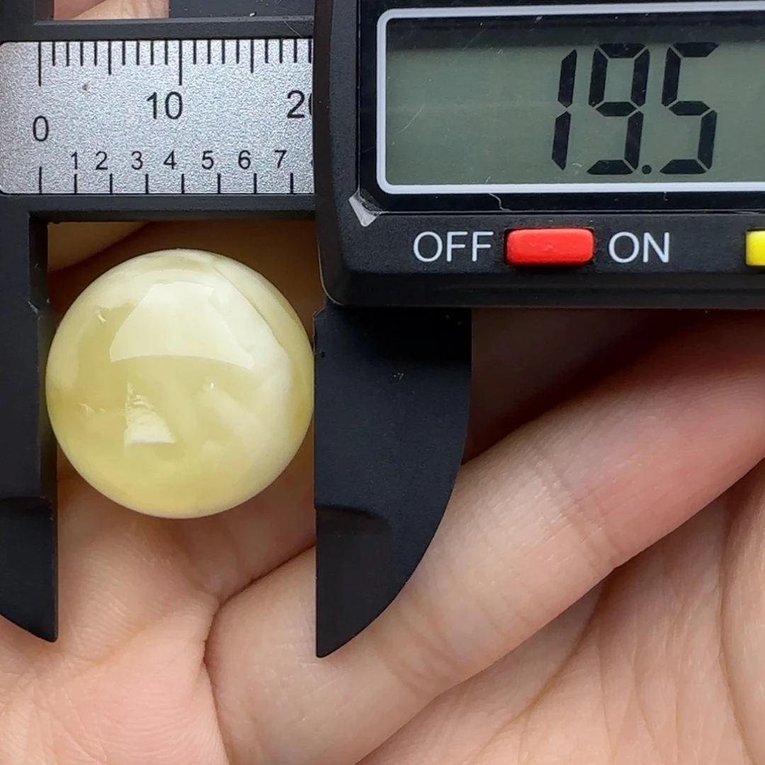 蜜蜡未镶嵌裸石微瑕飘花圆珠