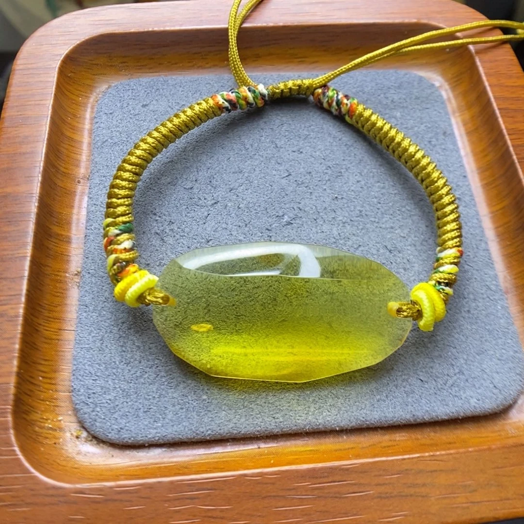 未镶嵌颈饰蜜蜡小**姐郎