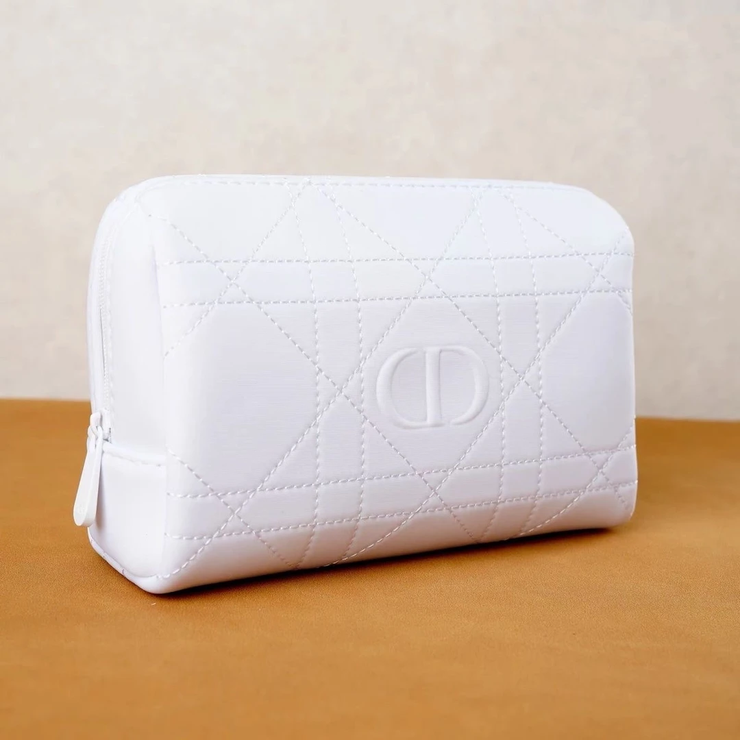 迪奥【K269】白色太空棉化妆包 专柜赠品便携手拿包 轻便柔软收纳包