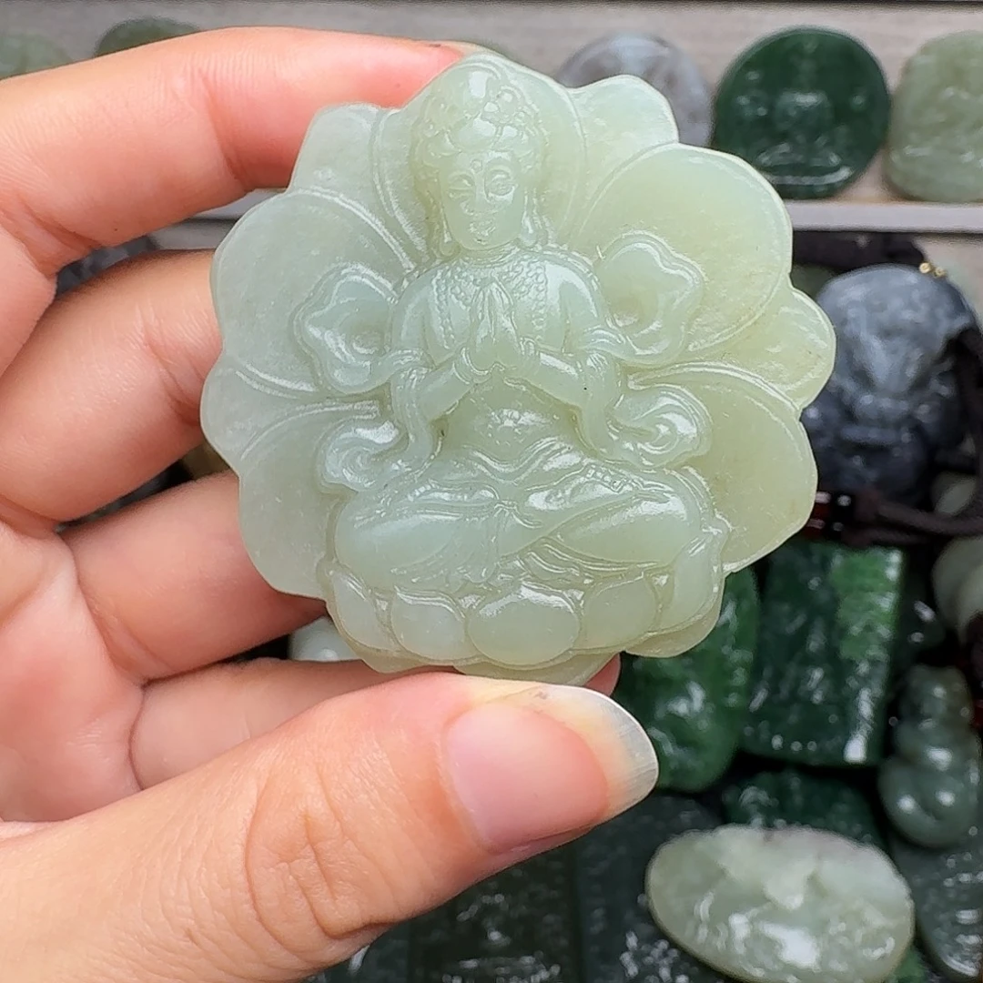 颈饰未镶嵌和田玉