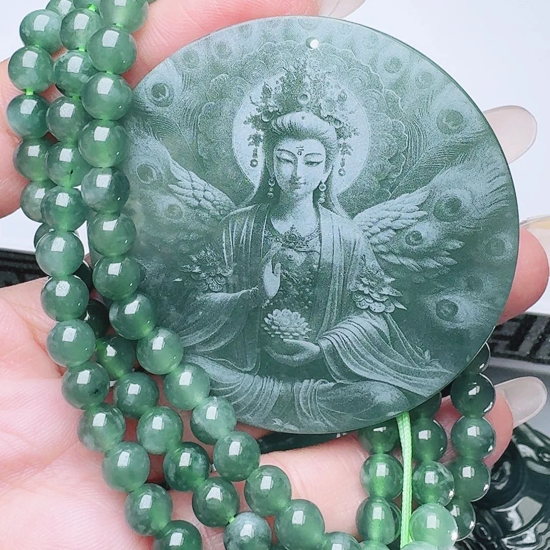 翡翠未镶嵌颈饰多样性发其一