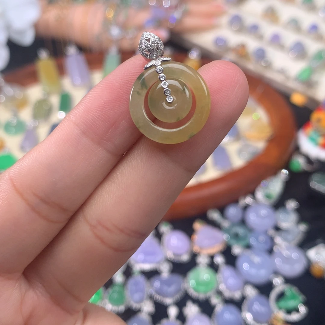 吊坠(不含链)18K金镶嵌翡翠