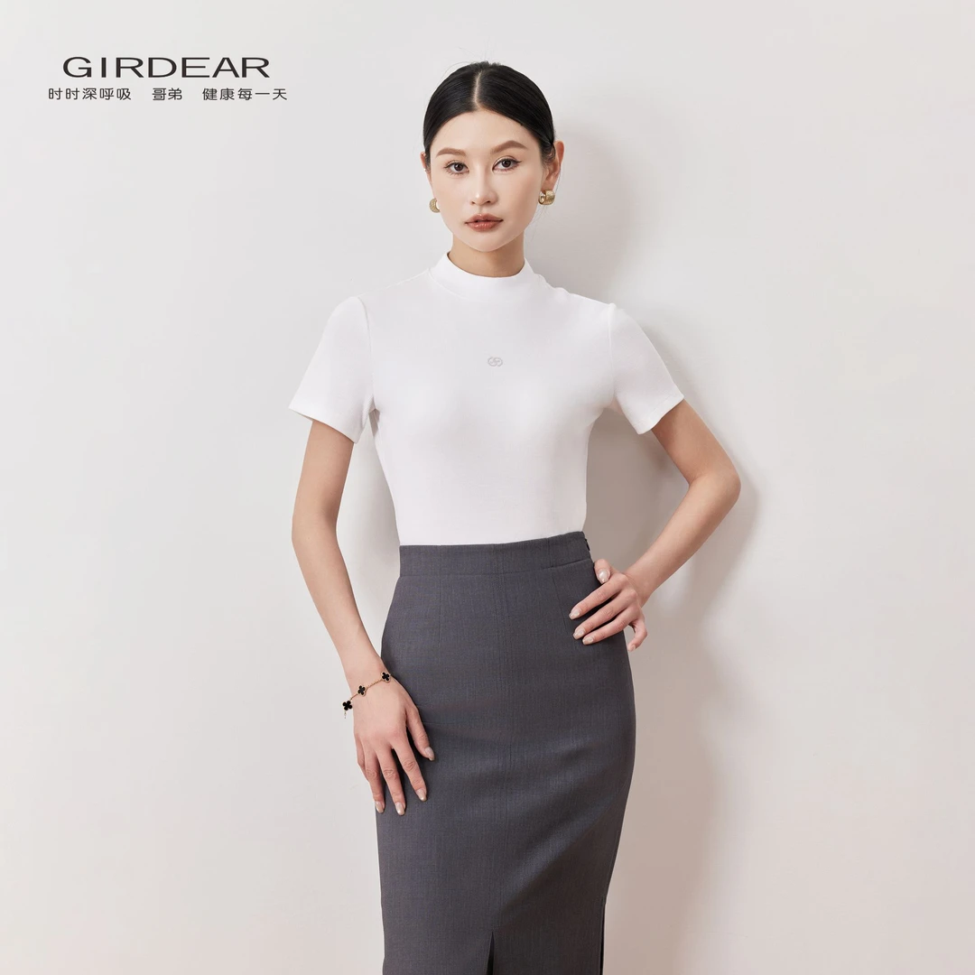 GIRDEAR/哥弟夏季新款烟管领白色修身百搭短袖T恤1300606-2067271