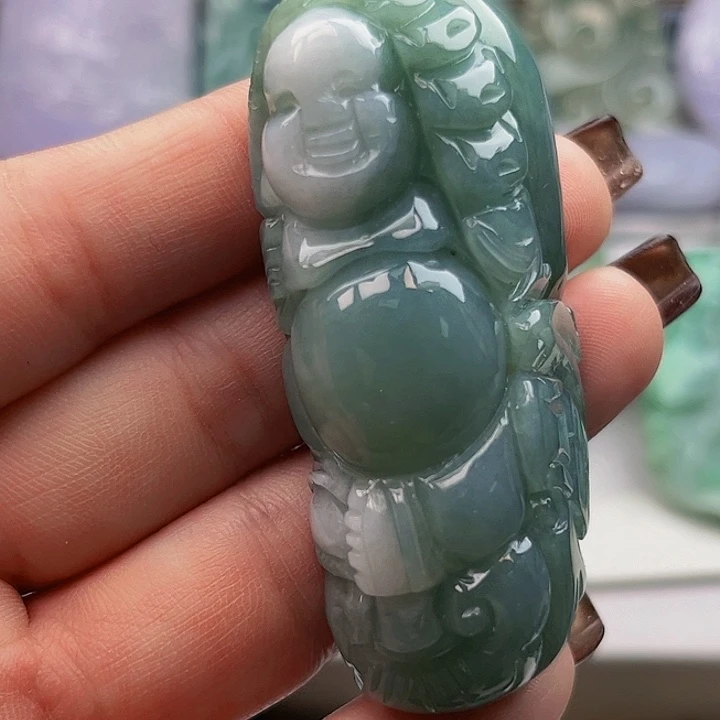 翡翠未镶嵌颈饰挂件