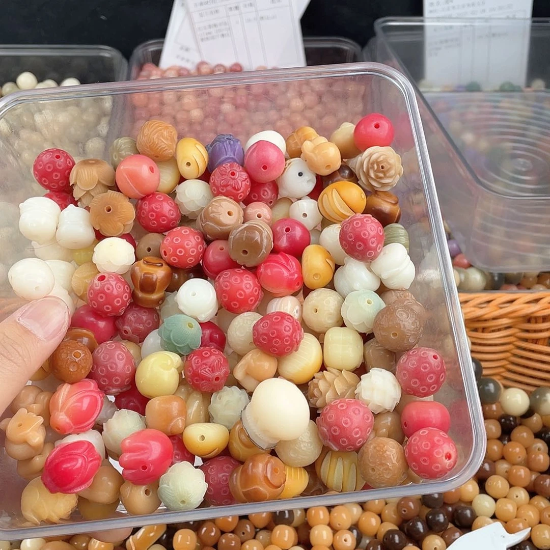 白玉菩提吊坠q13-15mm 10+2大雕刻