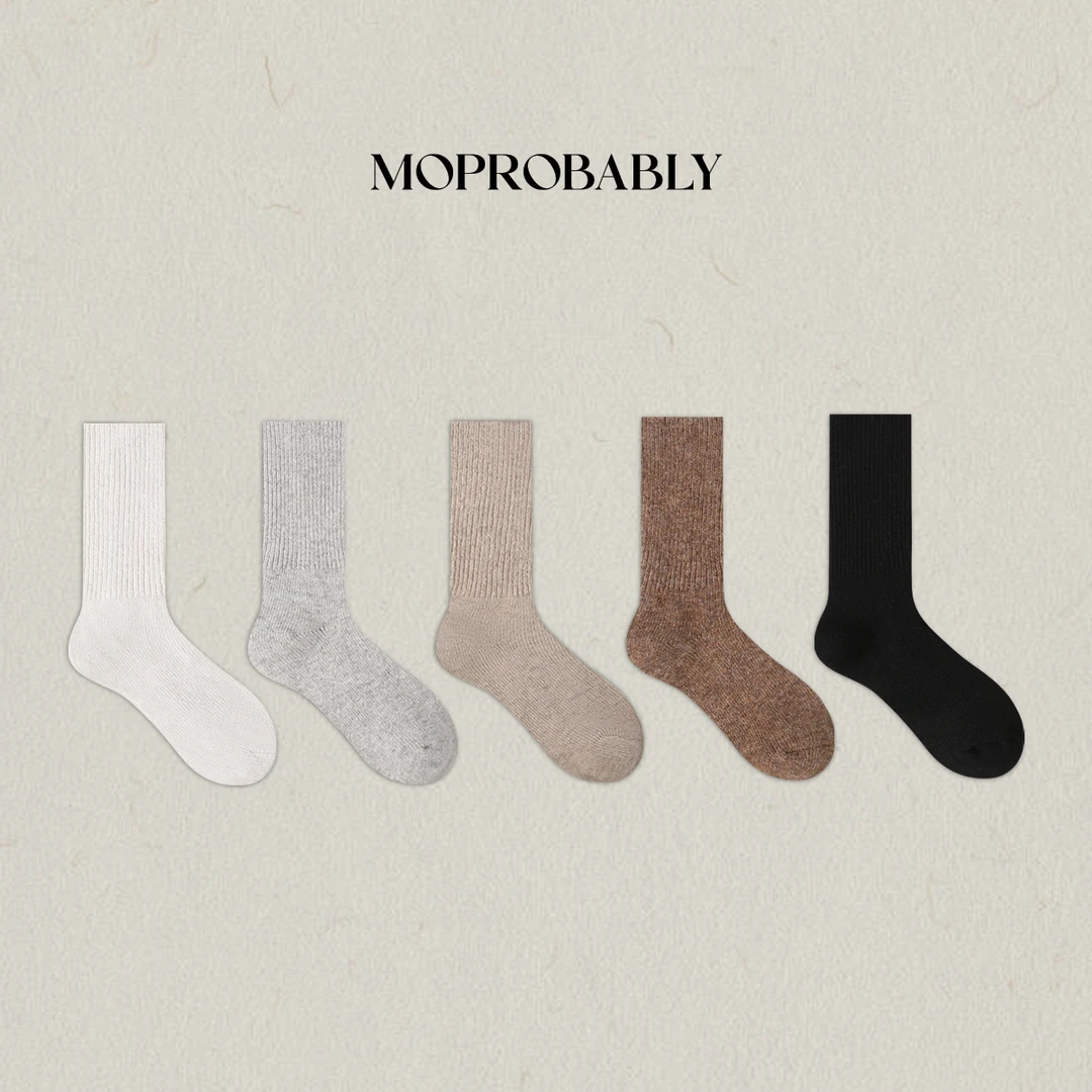 Moprobably李予诺 绵羊毛简约时尚纯色百搭中筒袜L5444006