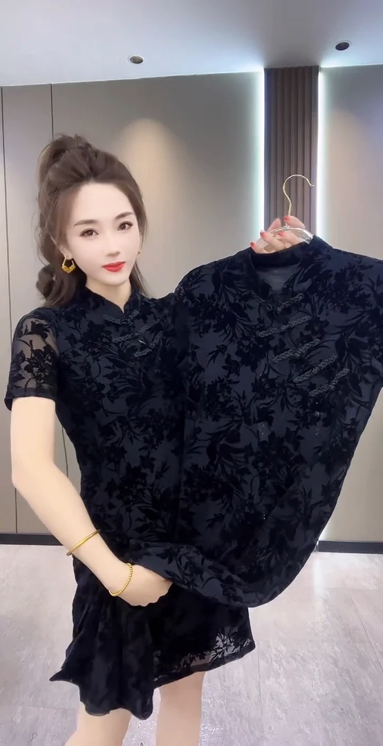 新款显瘦盘扣国风优雅气质收腰连衣裙