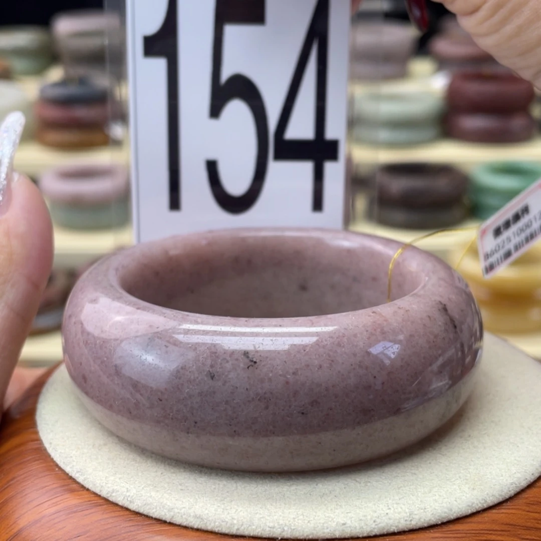 【闪购商品】石英质玉手镯未镶嵌