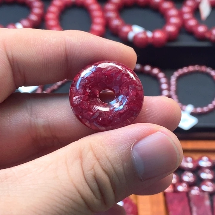 天然辰砂天然晶体砂大颗粒平安扣