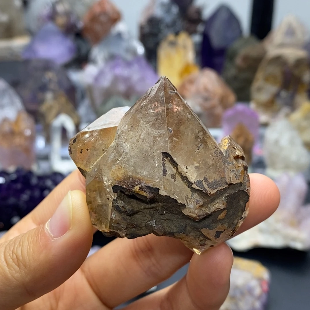 摆件水晶未镶嵌马岛黄泥城堡