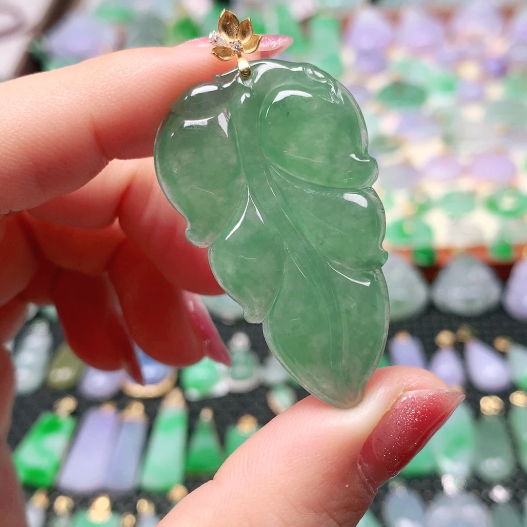 吊坠(不含链)18K金镶嵌翡翠