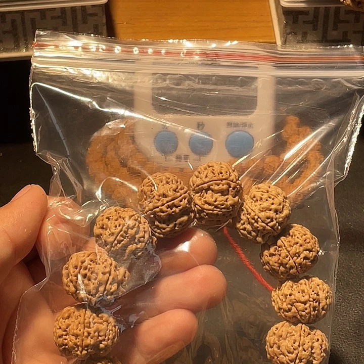 风***动手串金刚菩提金刚