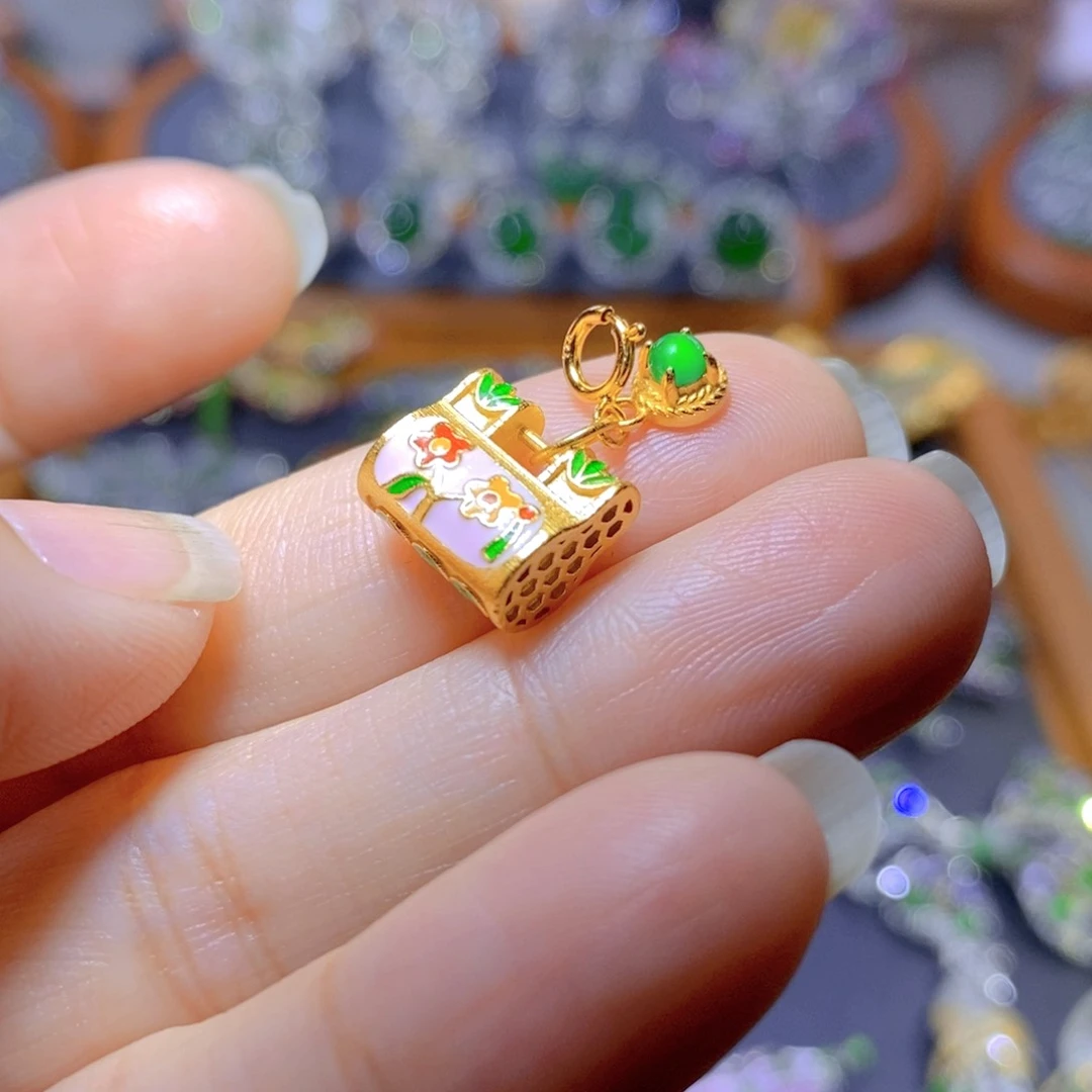 翡翠颈饰银S925镶嵌天然翡翠