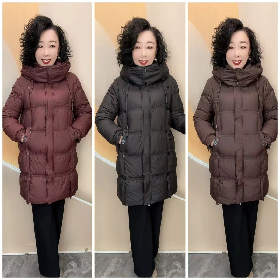 825冬新款白鸭绒活帽优雅妈妈宽松大码时尚保暖外套，衣长93