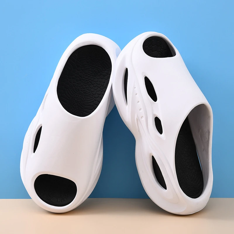 拖鞋男夏季外穿新款防滑一字拖厚底不臭脚透气情侣沙滩洗澡拖鞋